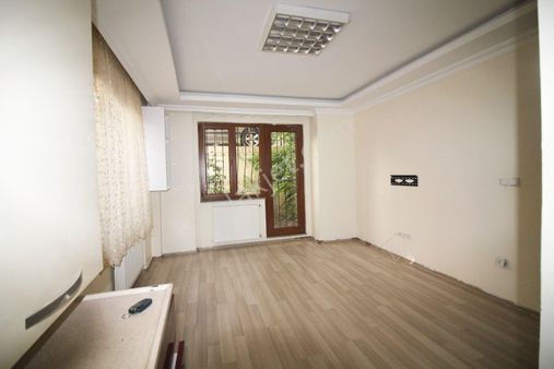 Güven Emlaktan Acill Pelican Avm 5 Dk 1+1 Bahçe Katı Daire