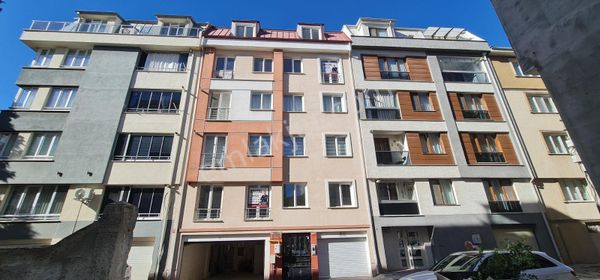 Eskişehir Gökmeydan Mahallesinde Satılık 3+1 Daire