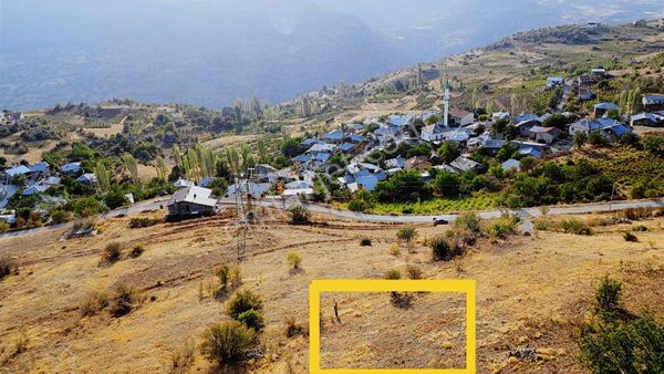 Yerleşimin İçinde Muazzam Arazi Mete Mermer'den