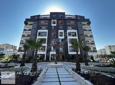 İskanlı Lüks Site İçerisinde 1+1 Satılık