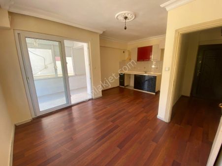 Altınoluk İlkbahar'dan Deprem Etütlü Engelsiz Giriş 1+1 Fırsat Daire