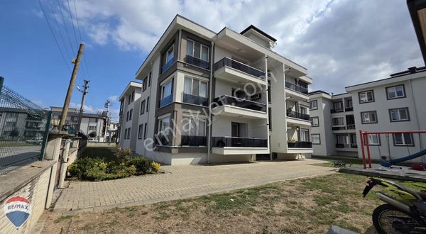 Erva Sitesi Serdivan Avmye 1.5 Km Mesafede 3. Kat Ferah Daire