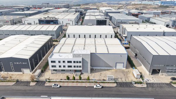 Dilovası İmes Osb'de 2892 M2+400 Kwa+radyan Isıtma Sistemli Kiralık Fabrika