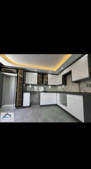 Sidal’dan Satılık 3+1 Arakat Cadde Üzeri Daire