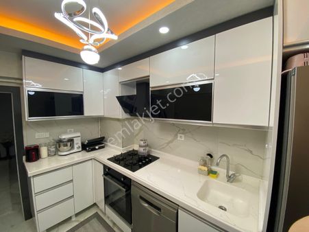 Sym'den M.çakmak Mh Ara Katta Bağımsız Full Yapılı 3+1 Dairee!!!