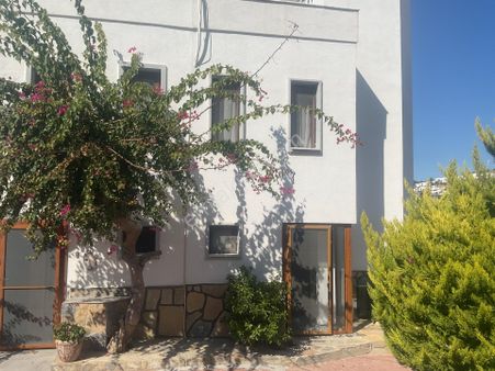 Yalıkavak A Yakın Muhteşem Deniz Orman Manzaralı Villa Müstakil