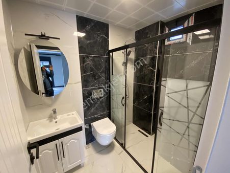 Dağlı Gayrimenkul'sahilde 3+1 Havuzlu Fırsat Villa !