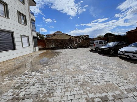 Dağlı Gayrimenkul'den Özel Otoparklı Sıfır 2+1 Daire