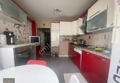 Dikmen İlker Cad’si Üzeri 2+1 3 Kat 110 M2 Yapılı Bağımsız Daire