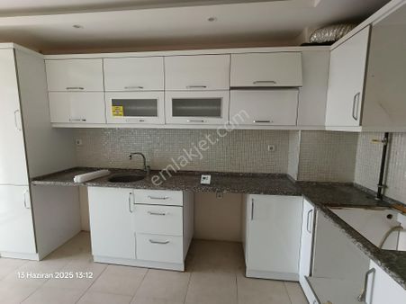 Yeşil Mahallede Satılık 3+1 Doğalgazlı Daire