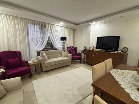 Uygar Emlaktan Siyavuşpaşada Ebeveyn Banyolu 3+1 Geniş Daire