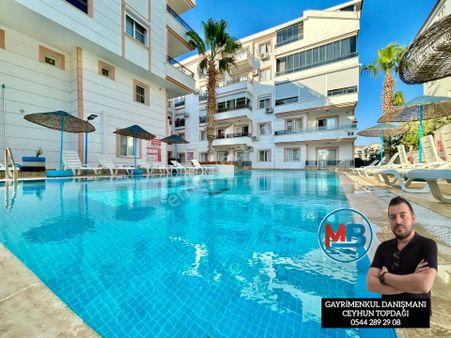 Didimde Satılık 3+1 Havuzlu Sitede Güvenlikli Orta Kat Asansörlü Daire