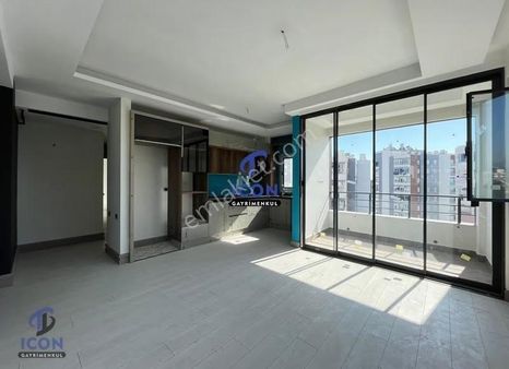 Icon'dan Foruma İki Adım Mesafede Lux Copcept Şık 2+1