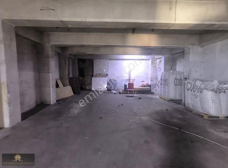 Bayrampaşa Sanayi İçinde 130m2 Giriş Dükkan Kiralık İmalathane