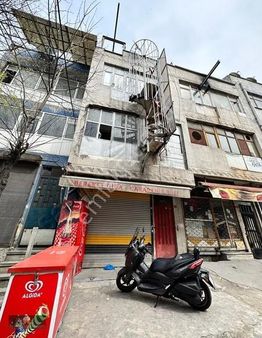 Bayrampaşa Vatan Mah. 3 Katlı 180m2 Kiralık Bina