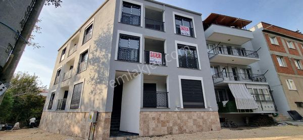 Güzelcamlıda Doğa İle İçiçe 2+1 Satılık Daire