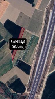 Sinirli Köyü’nde Asfalt Yakını Tek Tapu Tarla!