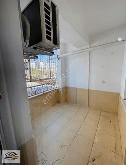 Karacaahmet Nikah Salonu Karşısı Satlık 2+1 Daire