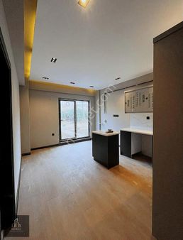 Bahçeli Ultra Lüks 1+1 Satılık Daire