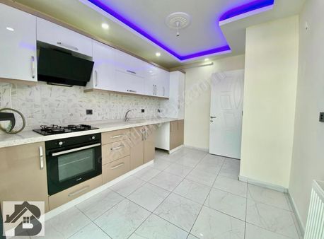 ⫸akçay Best Emlak'tan⫷öncephe Asansörlü E.b Banyo Doğalgazlı 3+1