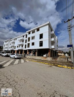 Kartepe Uzunçiftlik Mah Satılık 2+1 Arakat Fırsat