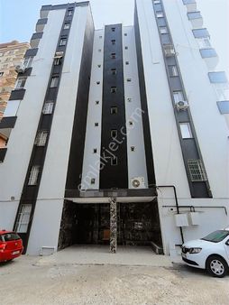 Adana Çukurova Turgut Özal Aksagaz Arkasında 8/8. Kat Az Katlı Yeni Boyalı 3+1 Kapalı Mutfak