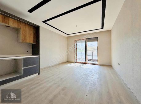 Burak'tan Fatih Mah. Ultralüks Sitede Y.ısıtma 4.kat Sıfır 2+1