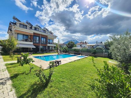 Fethiye Akarca Satılık 2+1 Havuzlu Eşyalı Daire