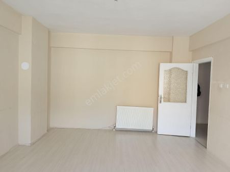 Atatürk Bulvar Yolu Üzeri 15000tl Kiralik