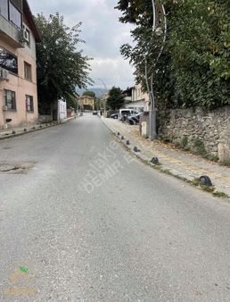 Sapanca Simgelerinden 697 M3 Arsa İçinde Tarihi Eser Ev