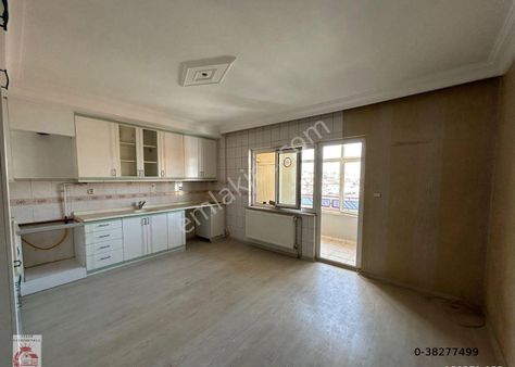 Ayşah Gayrimenkul'den Denizli İstikal'in İncisi 4+1 190 M2 Harika Konumda Satılık Daire