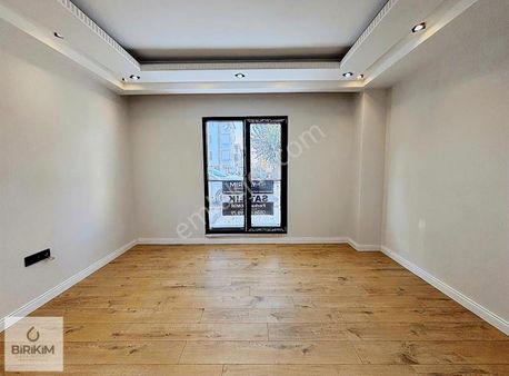 Darıca Bağlarbaşı Mahallesi Merkezi Konumda 2+1 90m2 Lüx Daire