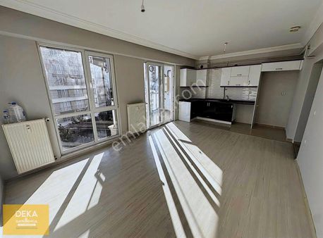 Deka Gayrimenkul'den Havuzlu Siteiçi Kiralık 2+1 Arakat Daire