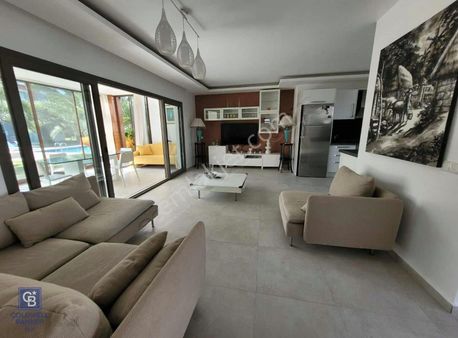 Bodrum Ortakent Yahşi Kiralık Havuzlu Sitede Bahçe Katı Daire