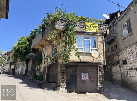 Has Gayrimenkul 'den Mağralı Ana Cadde Üzeri 2 Katlı Müstakil Ev