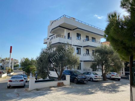 Altınoluk İlkbahar'dan Denize 140mt Çarşıya 5dk Sıfır Binada Ortakat 2+1 Daire