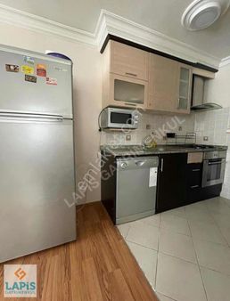 Eşyalı Merkezde Kiralık 2 Oda 1 Salon Temiz Daire