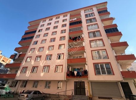 Delta Gayrimenkul'den Espiye Merkezde Satılık 3+1 Fırsat Daire!