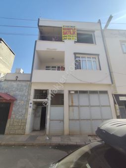 Ayyıldız Emlaktan 150 M2 4 Katlı Garajlı Mustakil Doğalgazlı Bakımlı