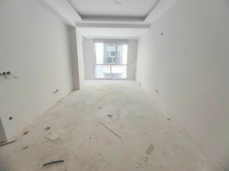 Emlak Dünyasından Altıntepede Kızılay Yakını Satılık 2+1 1.kat