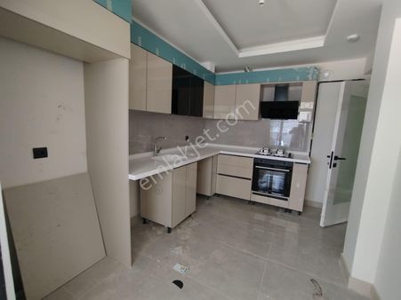 Mendereste Kiralık 3+1 Yüksek Giriş