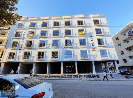 Acar Emlaktan Çarşı Merkezde Satılık 95m2 1+1 Büro Ofis