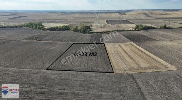 Babaeski Müsellim Köyünde Satılık 9.523 M2 Arazi