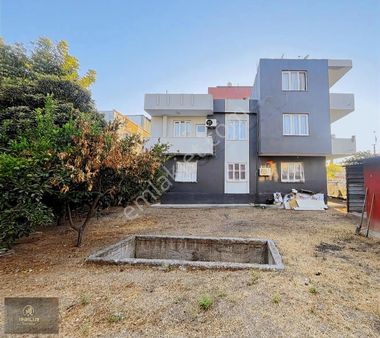 Ova Mh.müstakil 3 Katlı Müstakil 4+1 Son Katı 1+1 Satılık Dair.