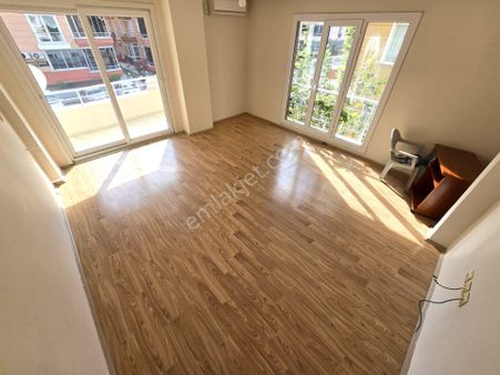 Jet'ten Kupon !! Fırsat !! Denize Yakın Geniş Ve Uygun 3+1 Daire