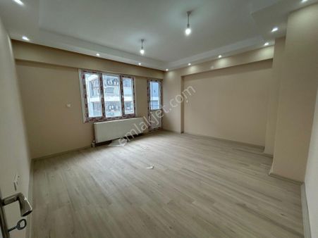 Ayrancılar'da 2+1 Kapalı Mutfak Satılık Daire