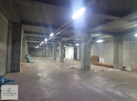 İkitellide 2800 M2 Toprağa Basar H:4,5 M, Tır İçine Girer İşyeri