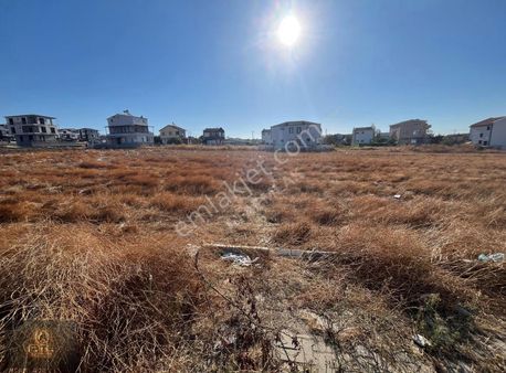 Ata Gayrimenkul'den Parka Cephe 550 M2 Altyapılı İmarlı Arsa