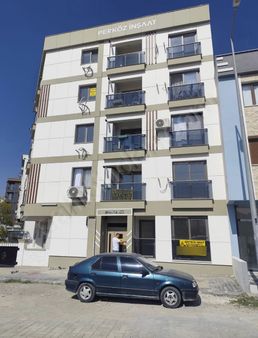 Muradiyede Köşe Konum, Sıfır 5. Kat 2+1 Açık Mutfak Daire Gen