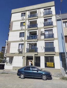 Muradiyede 1+1, Sıfır Yüksek Zemin Açık Mutfak Daire Kiralık